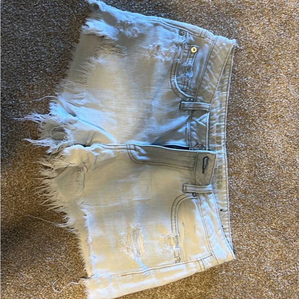 Cut off shorts